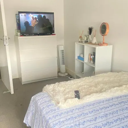 Nice Room On The Friendly Flat London Exterior photo